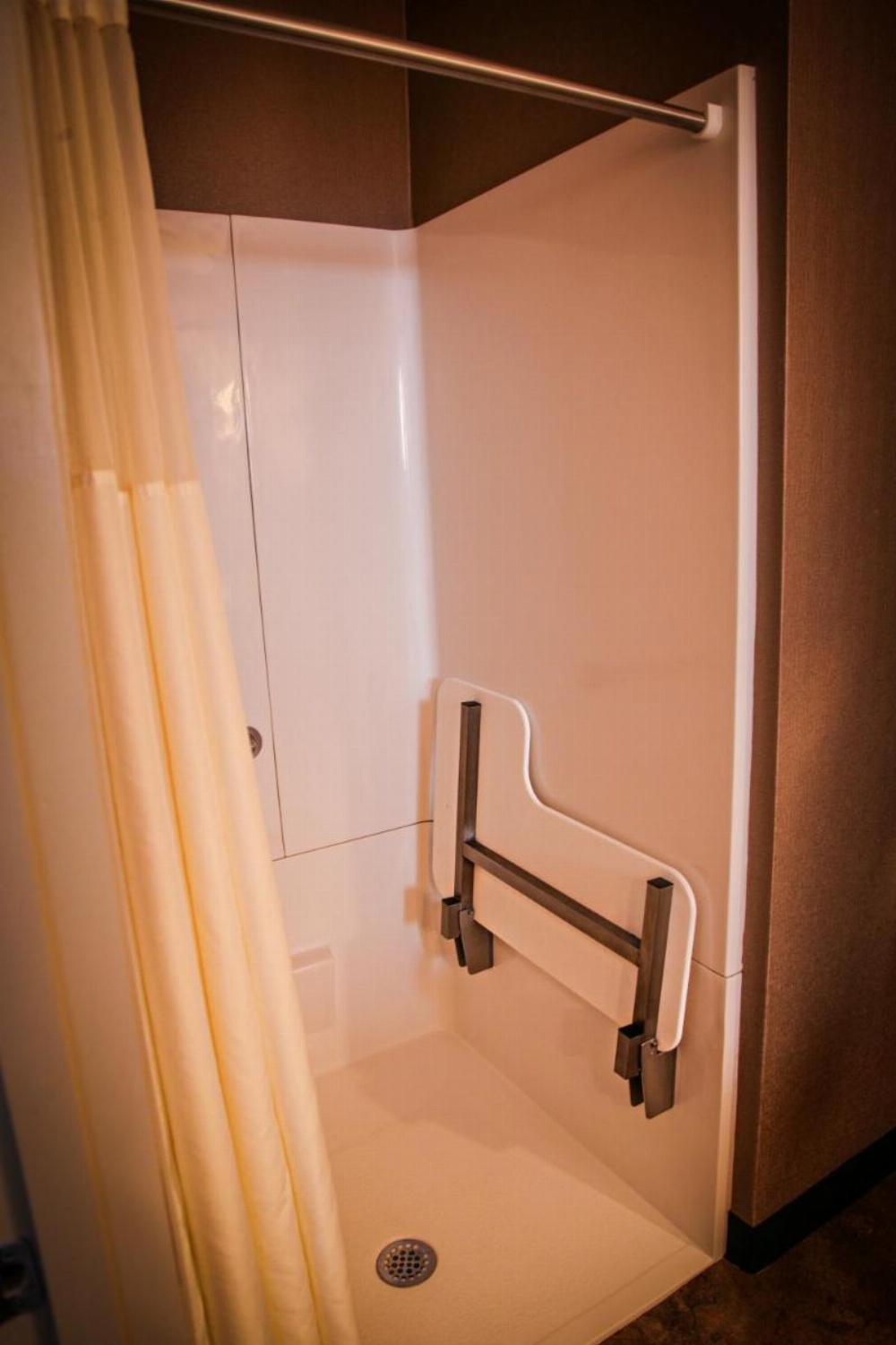 Room image 5